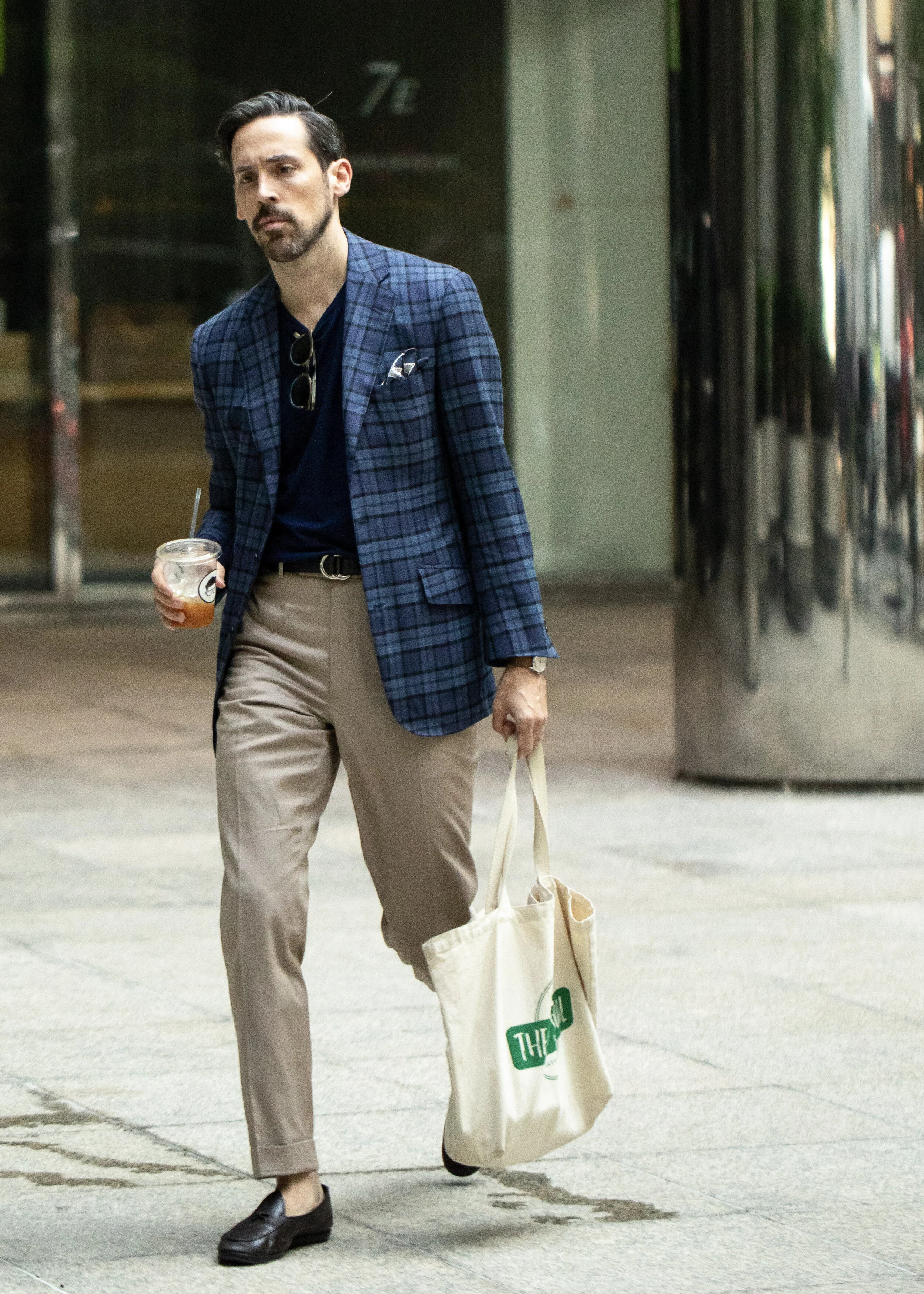 Dressing for Business Casual Alan Flusser Custom